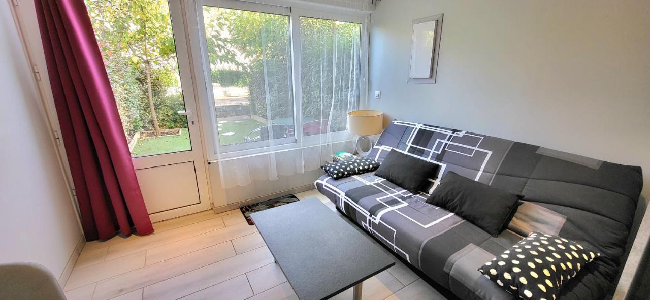 Residences Les Sansonnets "Appartements & Studios" جونزاك المظهر الخارجي الصورة