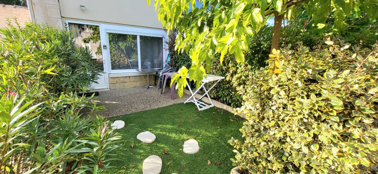 Residences Les Sansonnets "Appartements & Studios" جونزاك المظهر الخارجي الصورة